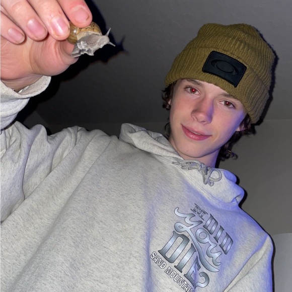 Meet your Posher, Max - Picture 2 of 2